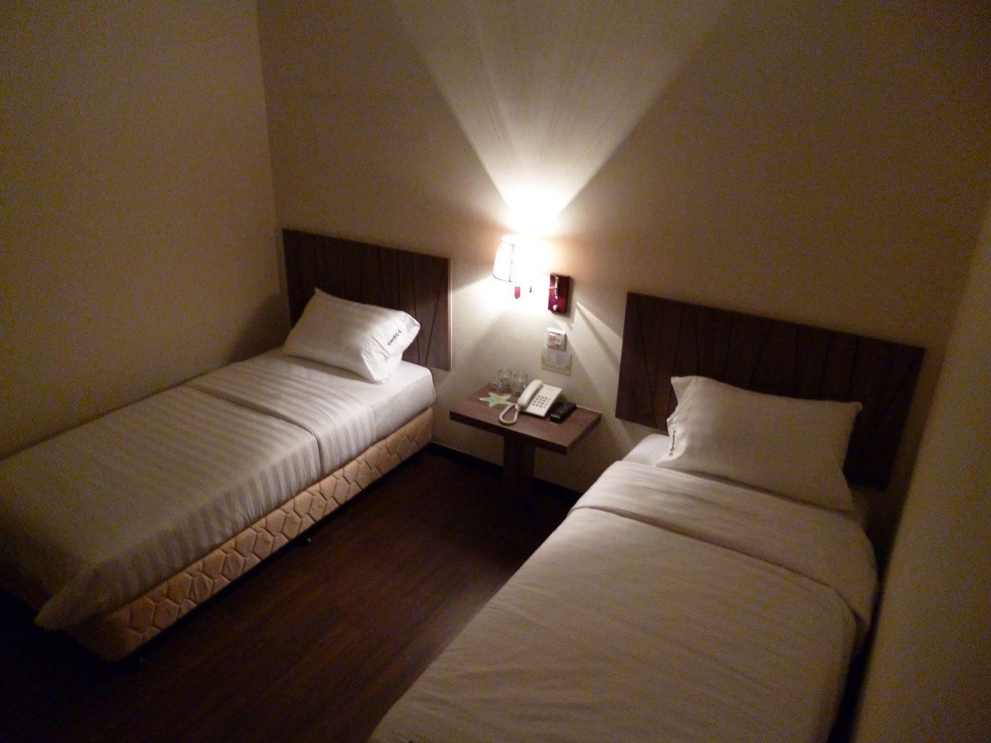9 Square Hotel - Bangi Eksteriør billede